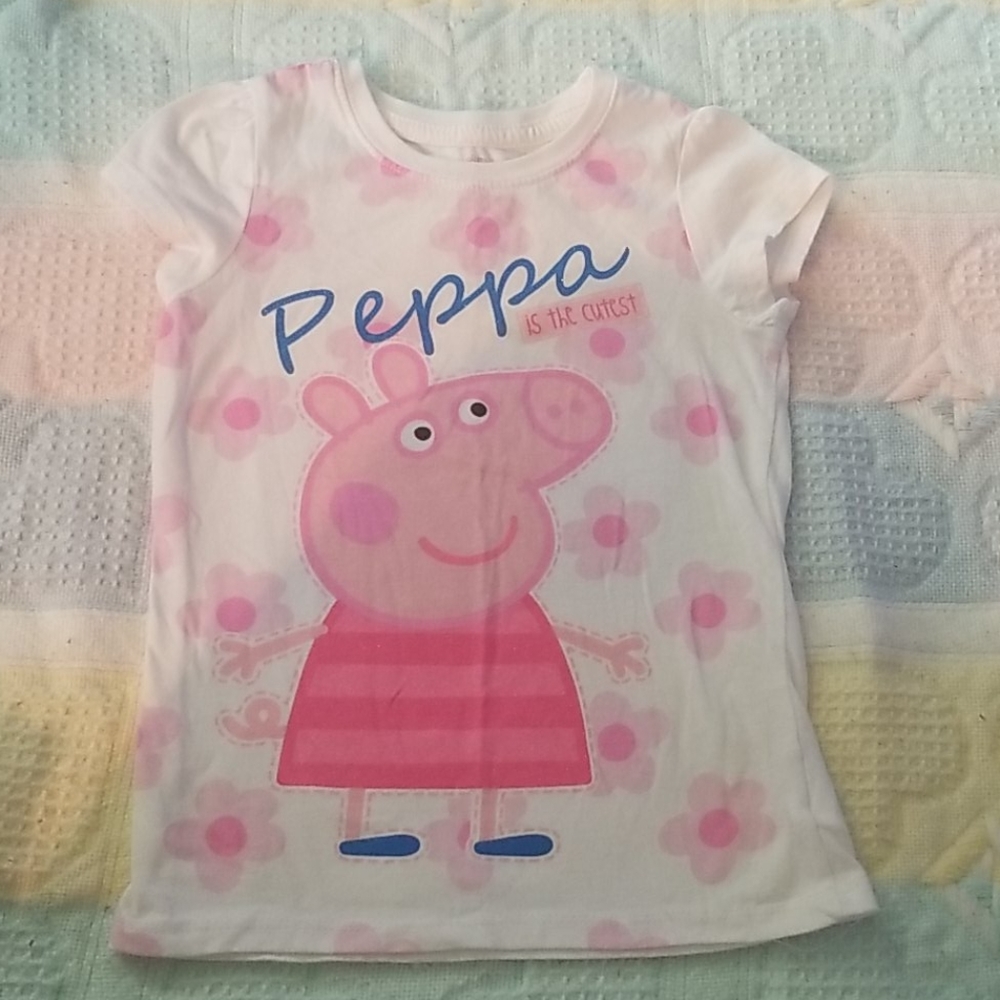 Peppa pig t-shirt size 5